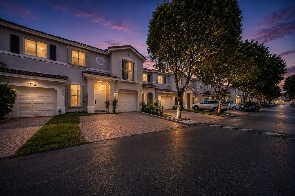 Twilight_3 at 5733 NW 112th Place, Doral