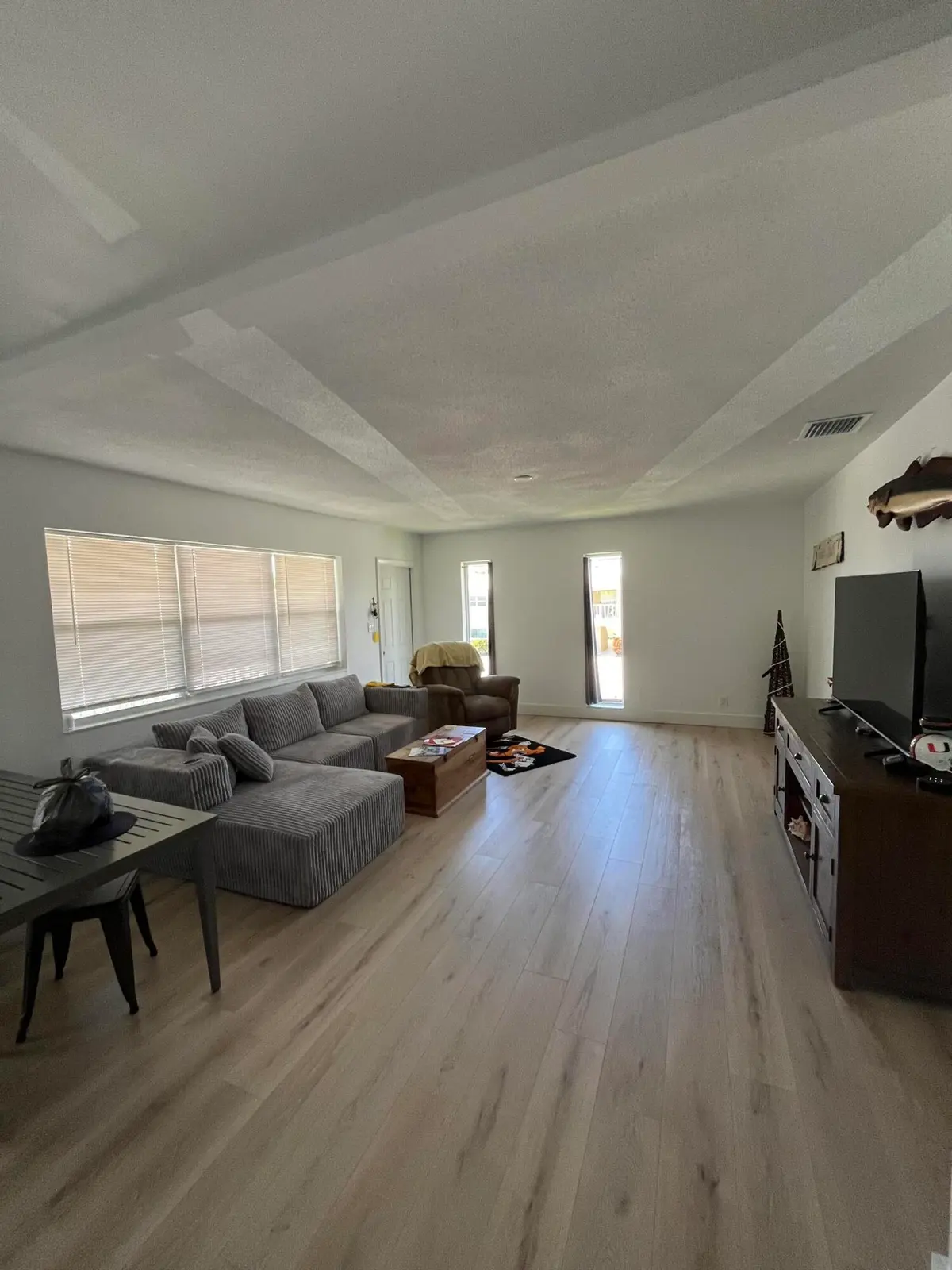 living 2 at 2737 NE 28TH Street 9W, Lighthouse Point