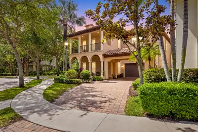 104 TULIP TREE Court, Jupiter – sold