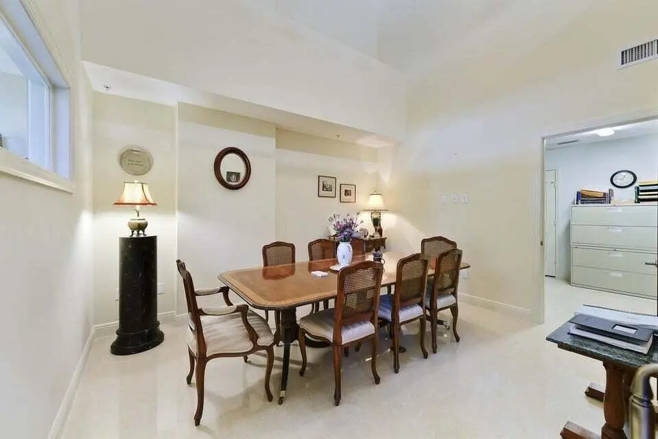 20230724201955452786000000-o at 701 S OLIVE Avenue 117, West Palm Beach