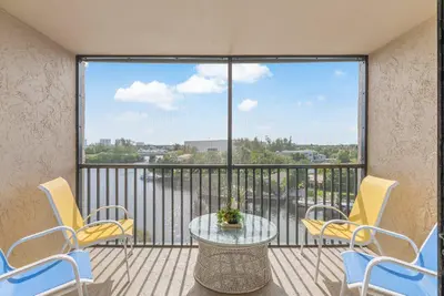 13 Royal Palm Way 602, Boca Raton – Condominium for sale