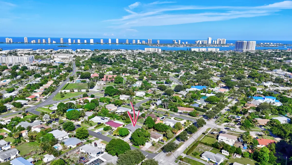 Arial 1 close to Singer Island and Beach at 640 W ILEX Drive, Lake Park