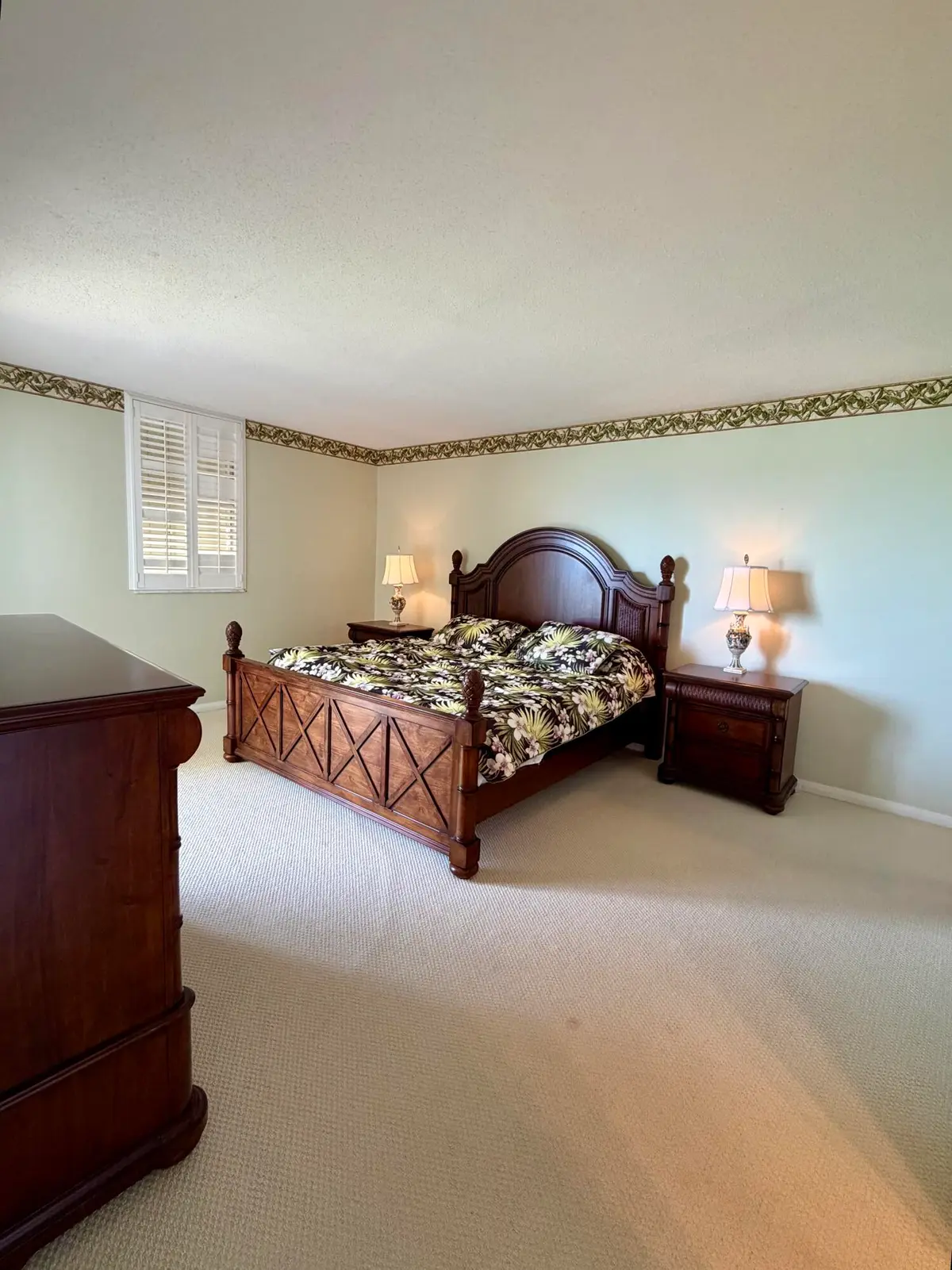 FullSizeRender at 5400 N Ocean Drive 2b, Singer Island
