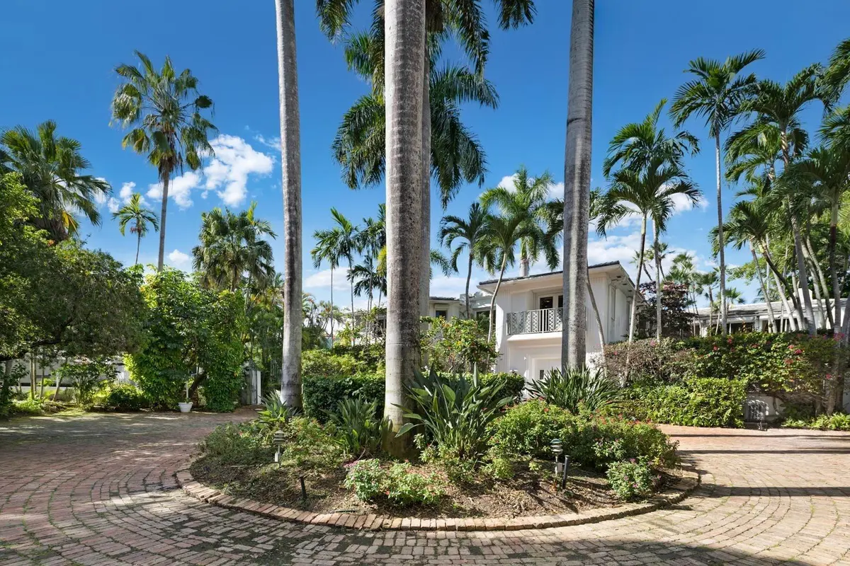 6000 N Bay Rd at 6000 N BAY Road, Miami Beach