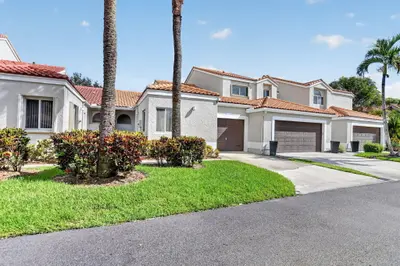 10410 PLAZA CENTRO, Boca Raton – Villa for sale