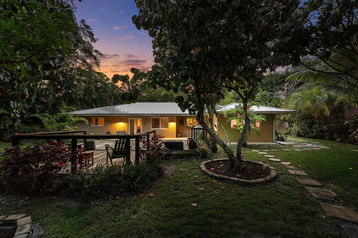 066-2130Southwest27thTerrace-FortLauderd at 2130 SW 27TH Terrace, Fort Lauderdale