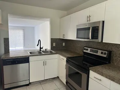 931 SW 20TH Court, Delray Beach – Townhouse for rent