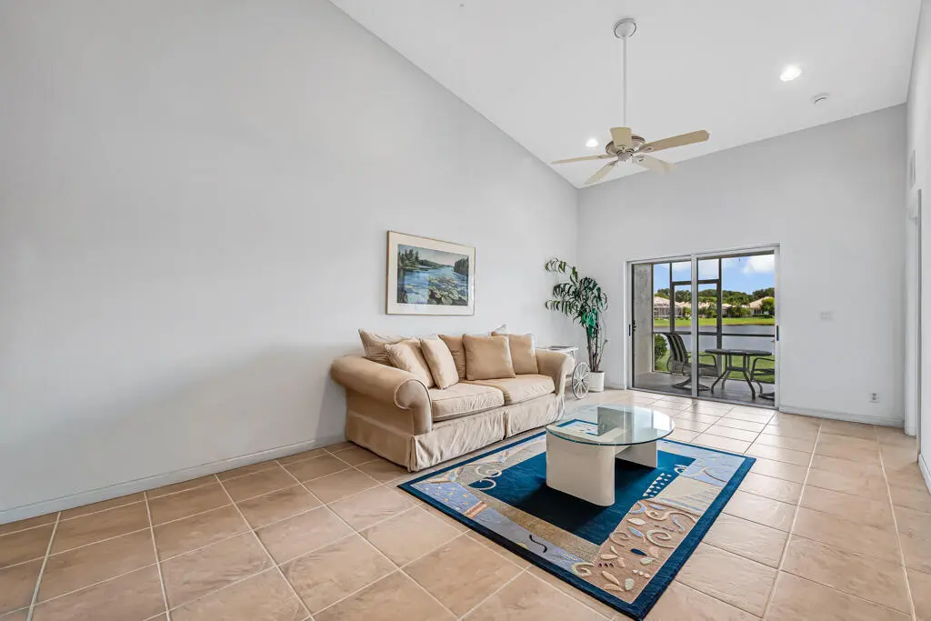 9785 GALLEON Drive, West Palm Beach, FL – photo 8