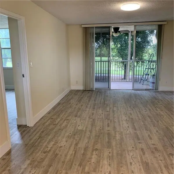 Photo 6 at 250 JACARANDA Drive 203, Plantation