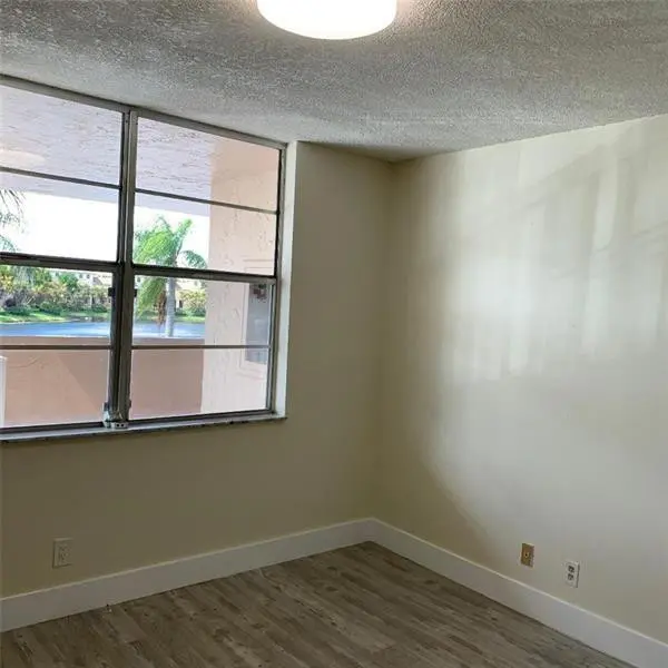 Photo 8 at 250 JACARANDA Drive 203, Plantation