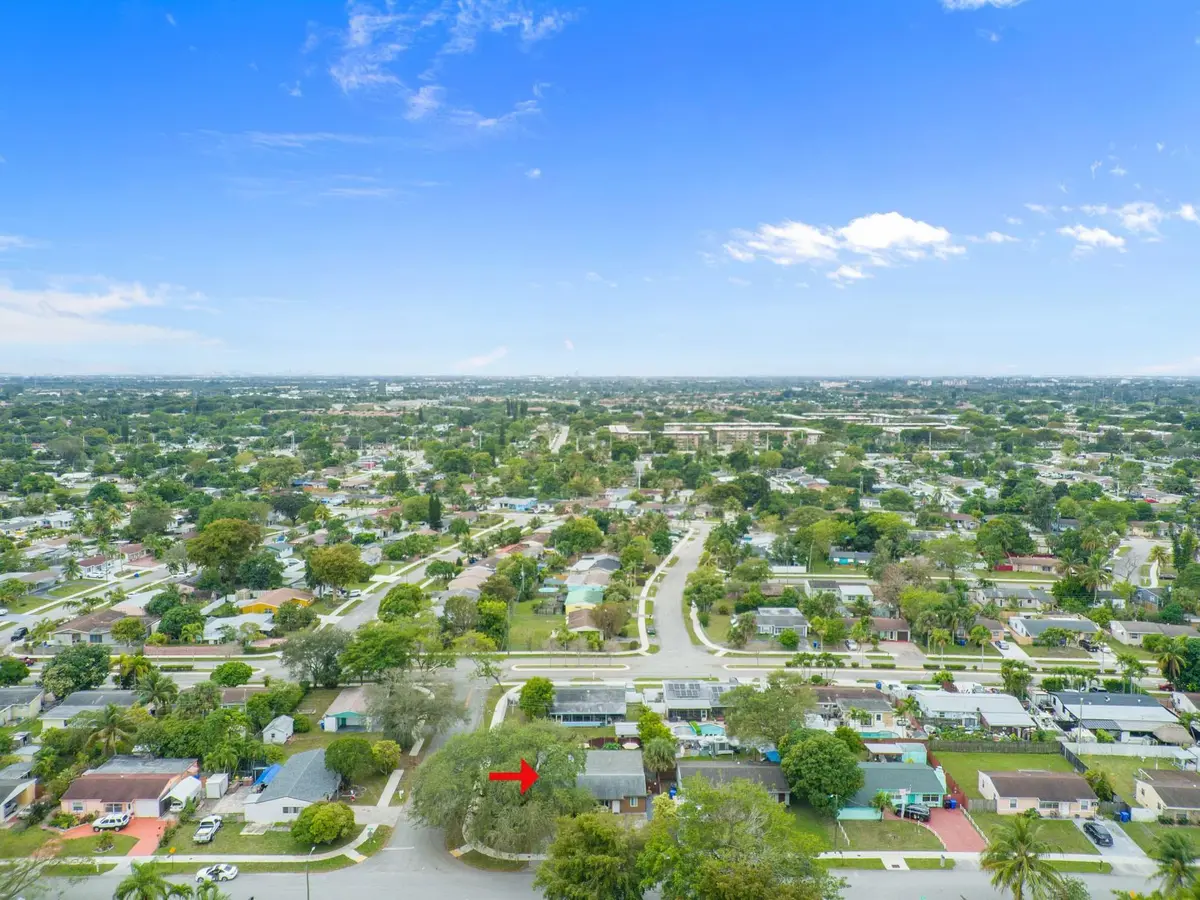 Photo 4 at 6500 SW 16th Court, North Lauderdale