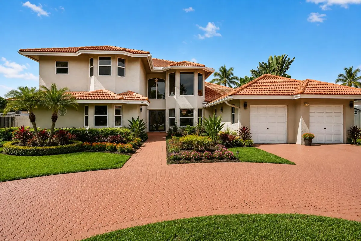 Exterior 1 at 9410 Sea Turtle Manor, Plantation