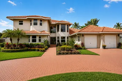 9410 Sea Turtle Manor, Plantation – Single Family Residence for sale