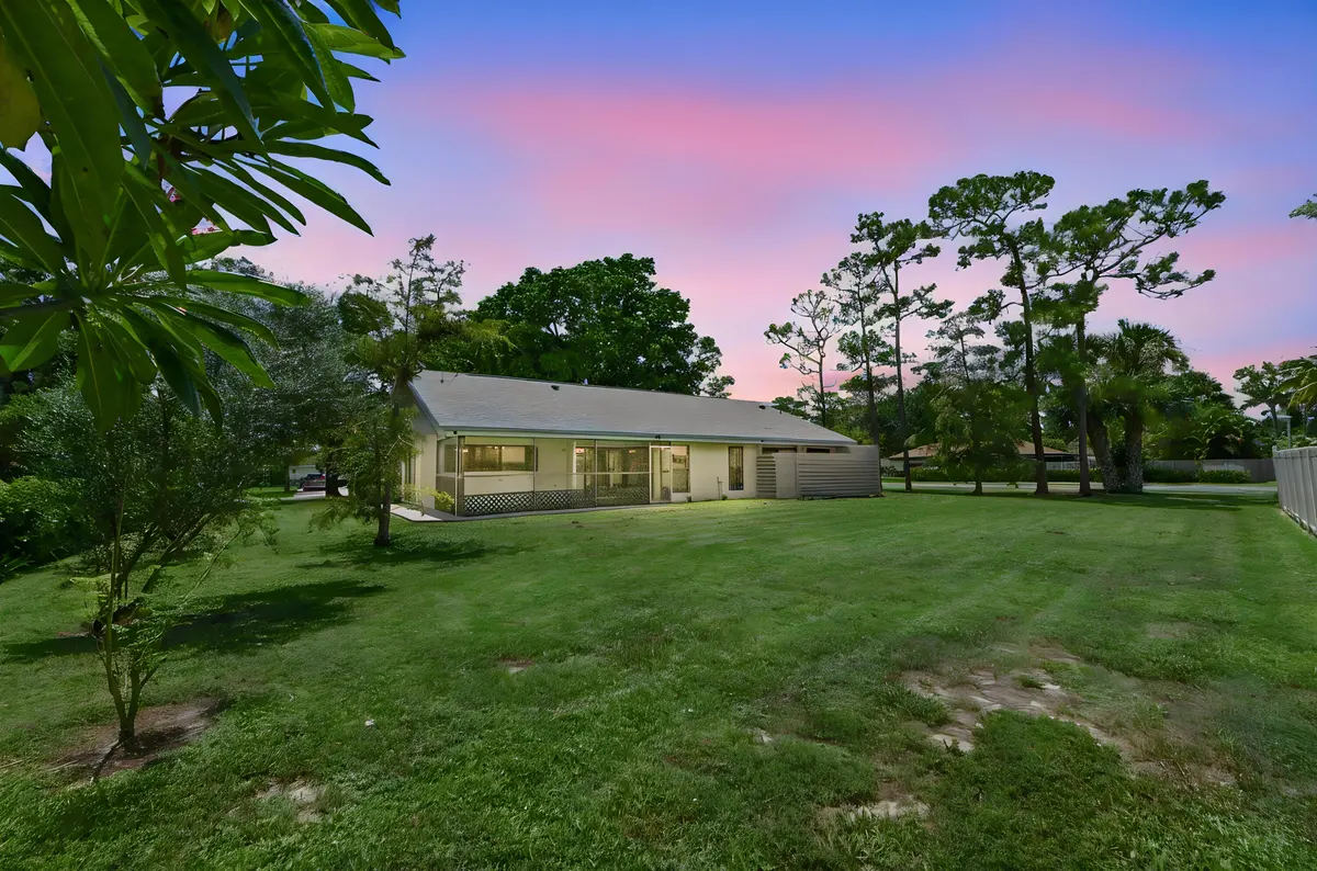 36-Rear-02_TW at 12373 Sawgrass Court, Wellington