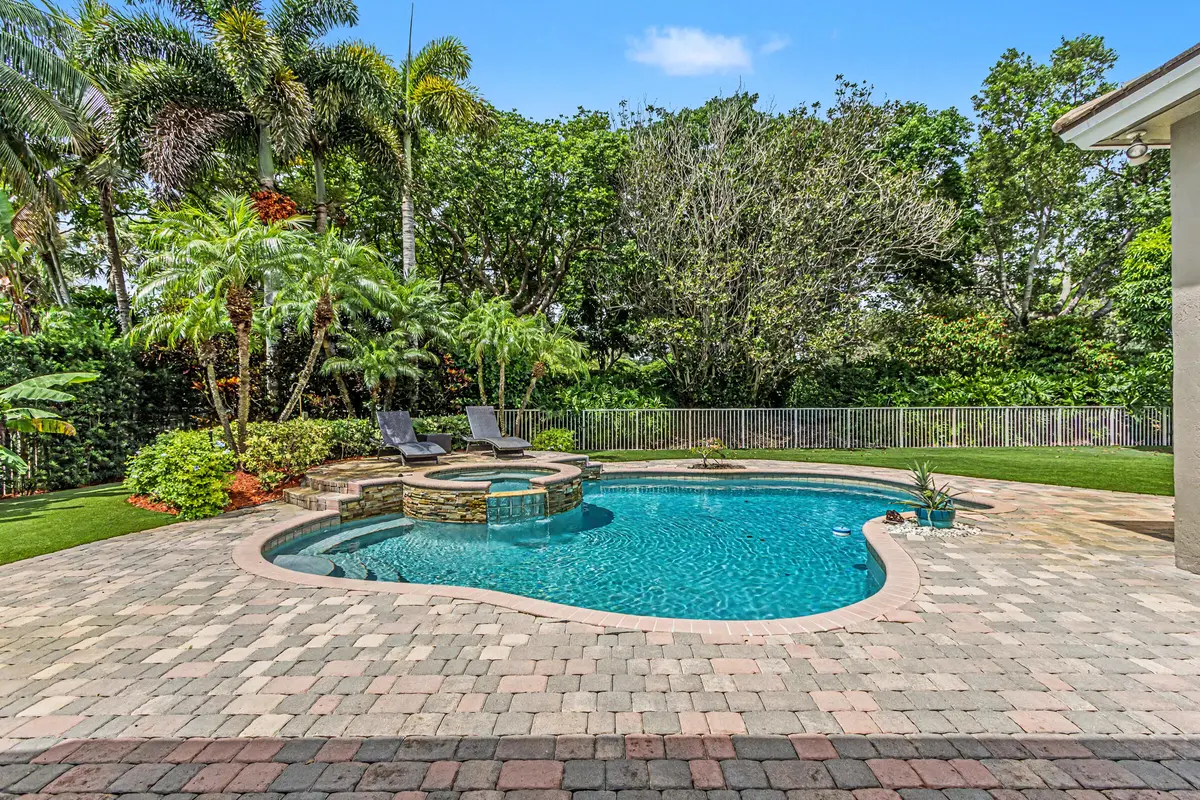 6493-4 at 6493 NW 105th Terrace, Parkland