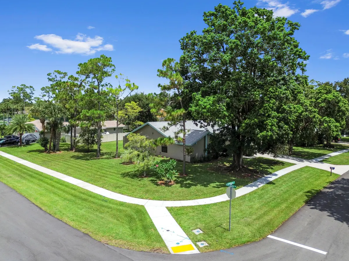 39 drone 03 at 12373 Sawgrass Court, Wellington