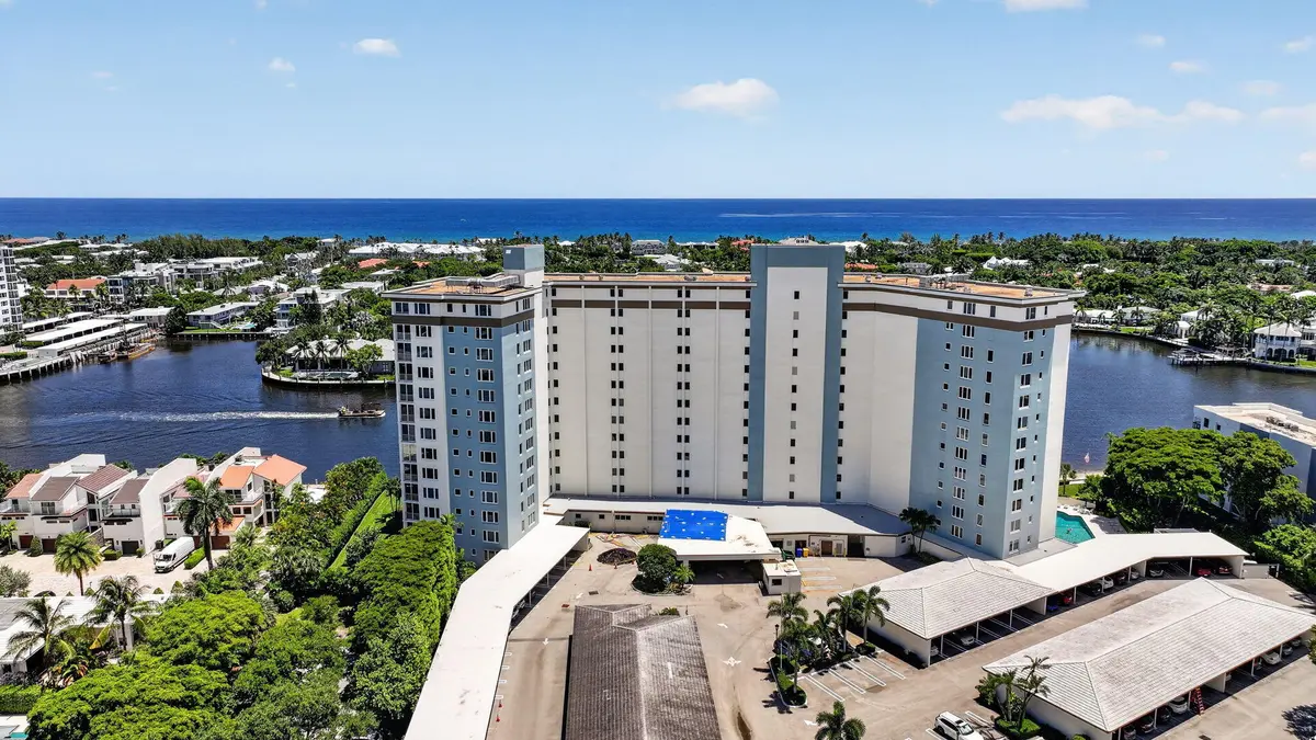 33-web-or-mls-DJI_20260811132649_0122_D at 555 SE 6TH Avenue 4F, Delray Beach
