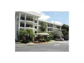 GetMedia at 3351 S PALM AIRE Drive 208, Pompano Beach