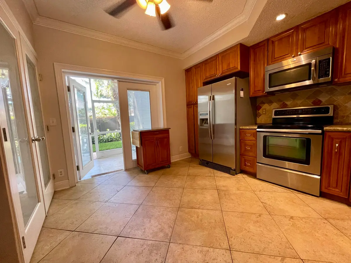 Gourmet Kitchen at 926 Kokomo Key Lane 926, Delray Beach