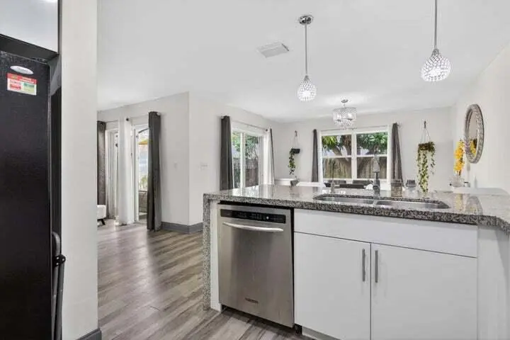 20260513151627184065000000-o at 4131 Eastridge Circle, Pompano Beach