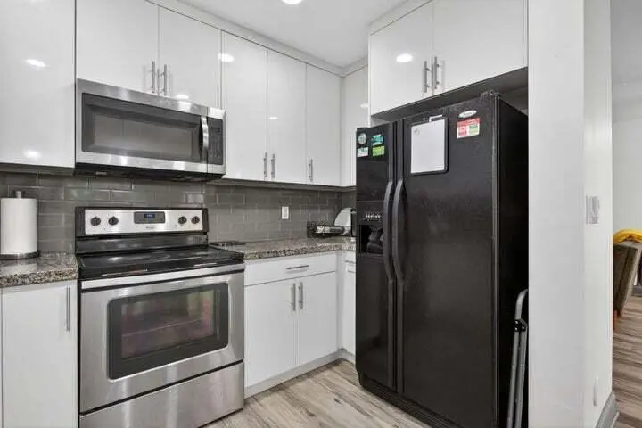 20260513151627760561000000-o at 4131 Eastridge Circle, Pompano Beach