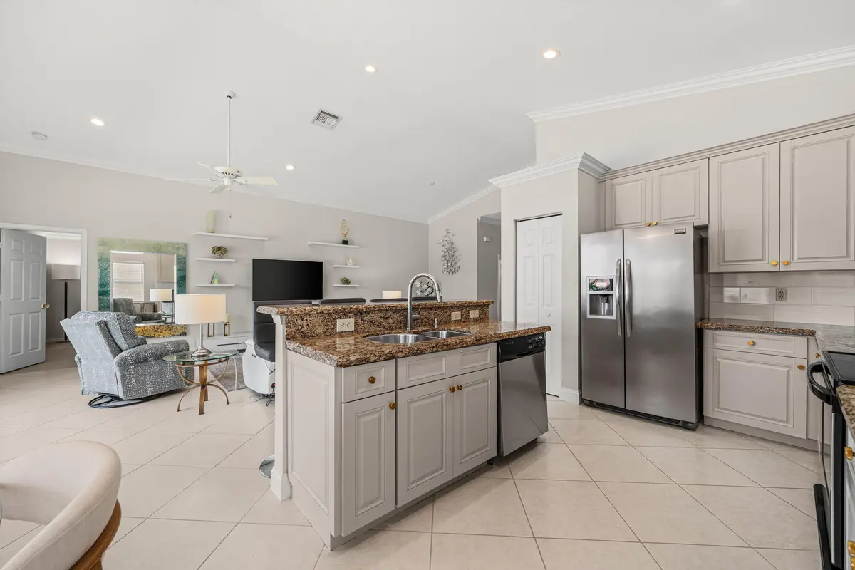 28-web-or-mls-DSC00801 at 3526 Old Lighthouse Circle, Wellington