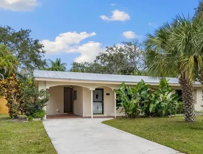 515 Cypress Road, Vero Beach – Single Family Residence for rent