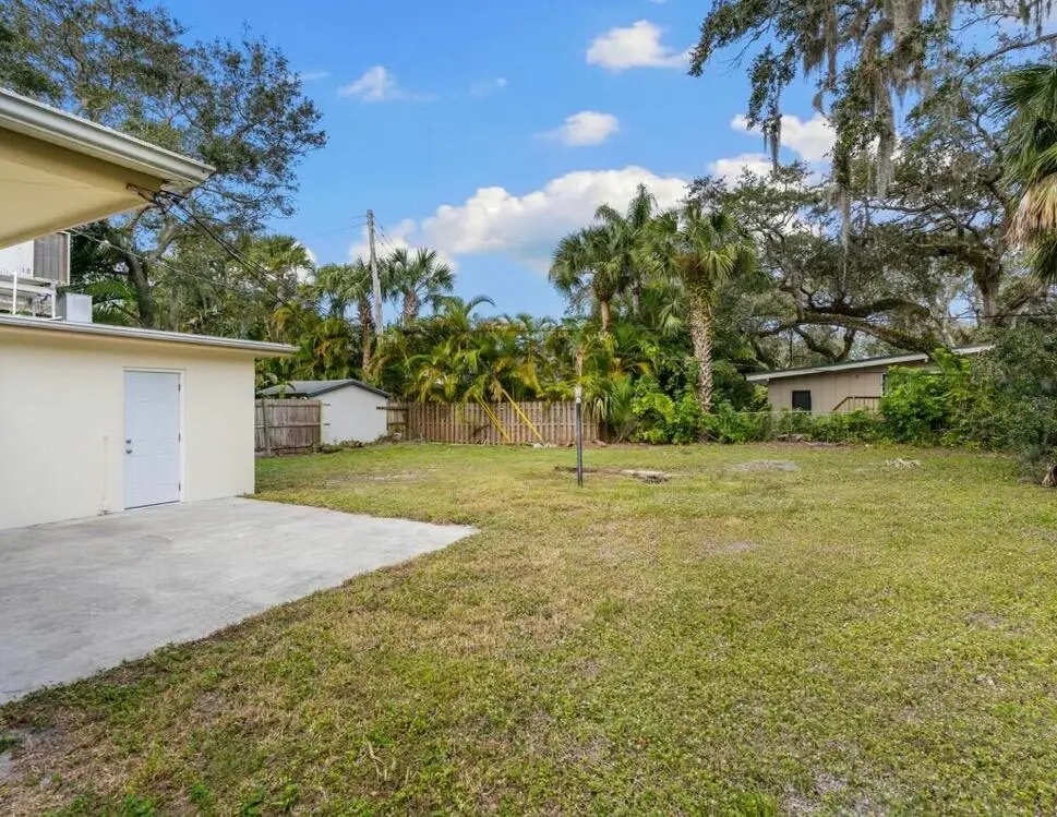 IMG_5659 at 515 Cypress Road, Vero Beach