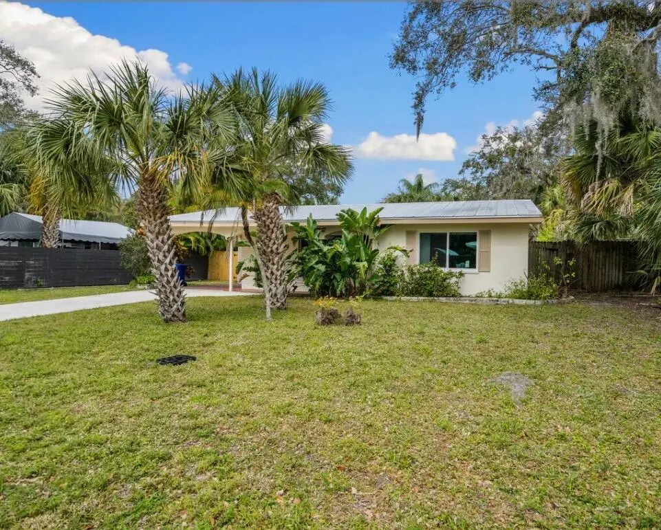 IMG_5661 at 515 Cypress Road, Vero Beach