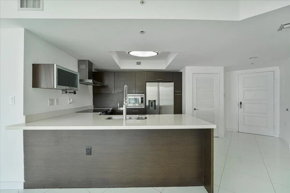 20250910154247909074000000-o at 200 SUNNY ISLES Boulevard 2-1701, Sunny Isles Beach
