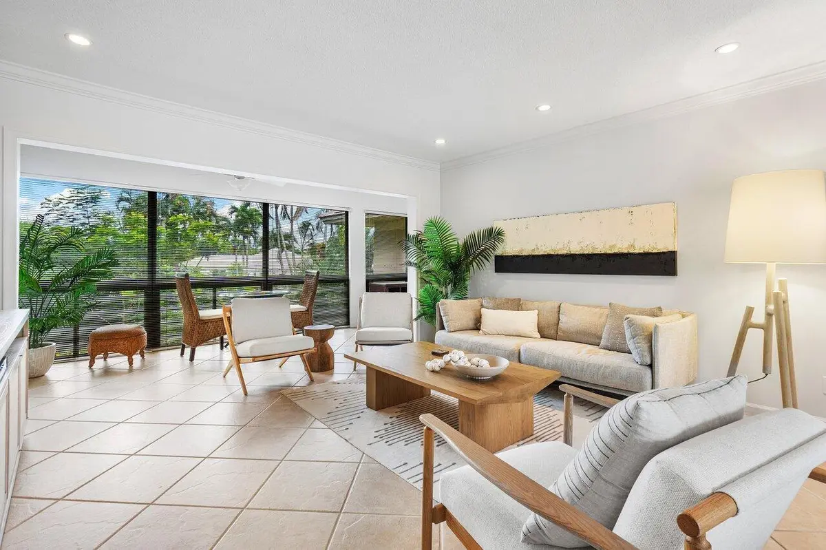 Interior living area at 4367 B Quail Ridge Drive Sandpiper, Boynton Beach