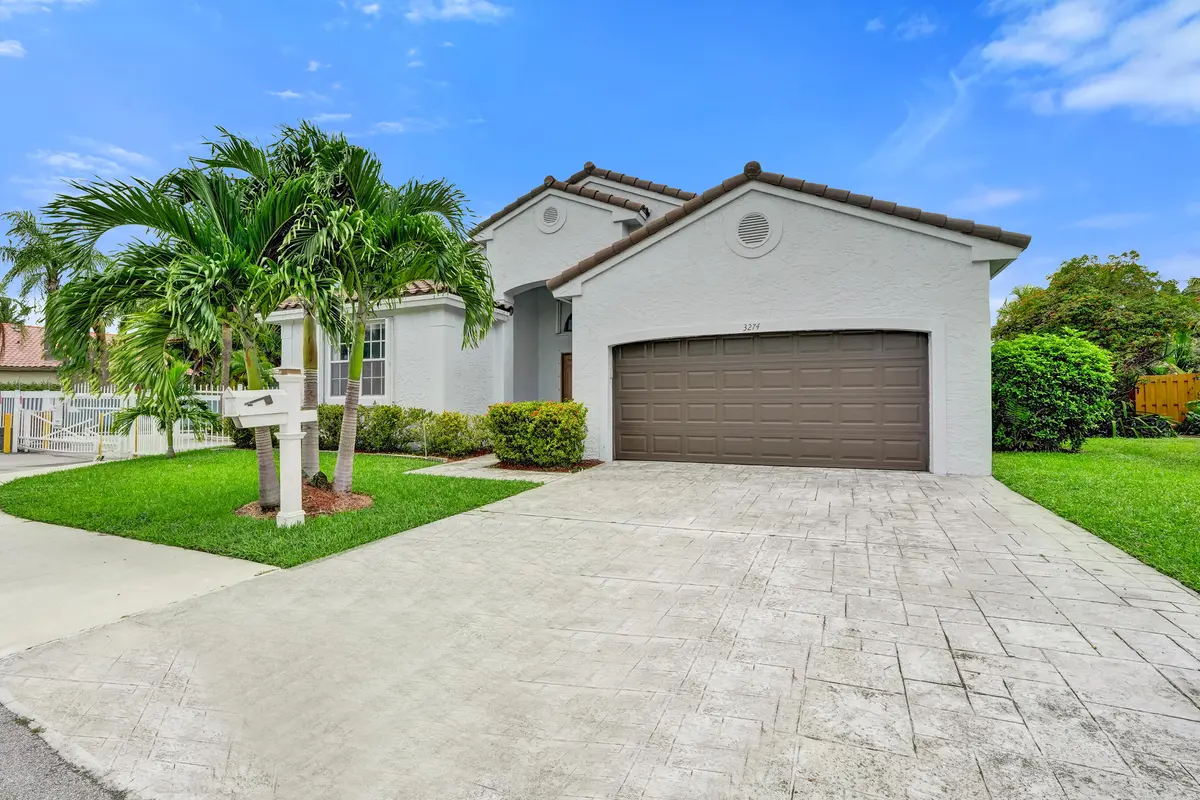 DSC01162 at 3274 NW 22ND Avenue, Oakland Park