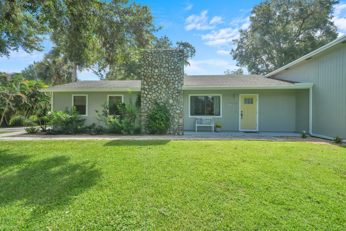 front door 17644 at 17644 ALEXANDER Run, Jupiter Farms