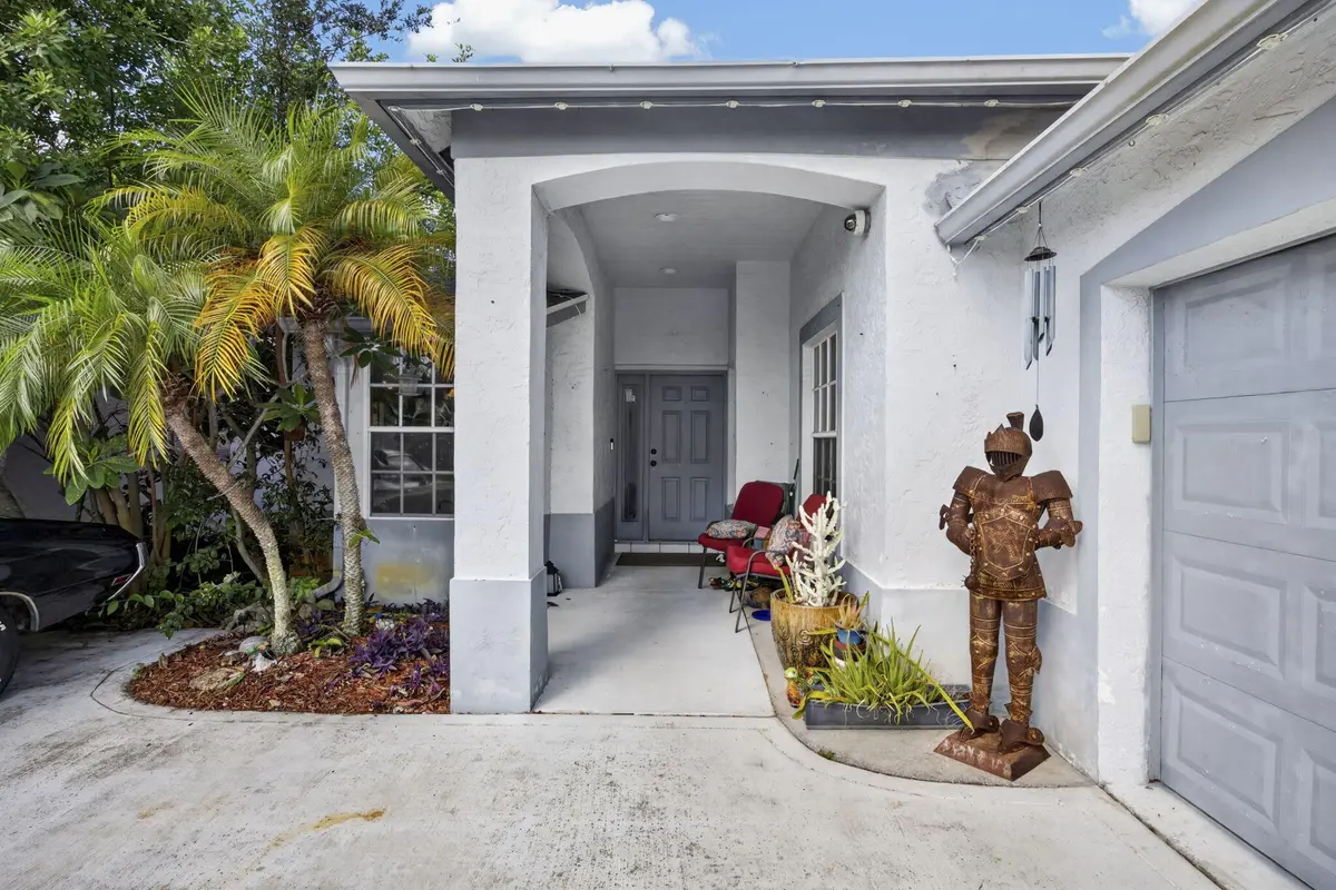 6-web-or-mls-BS1A7551 at 1480 Lake Breeze Drive, Wellington