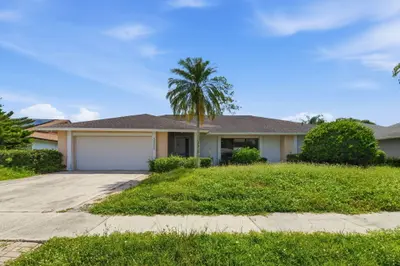 13581 Columbine Avenue, Wellington – Single Family Residence for sale