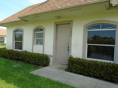 11937 Sturbridge Lane 10B, Wellington – Townhouse for rent