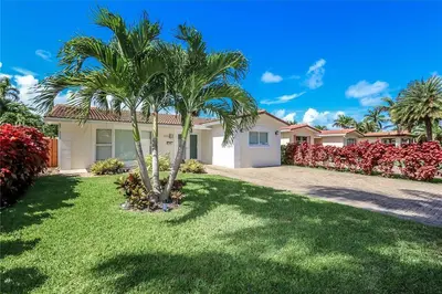 1321 Madison Street, Hollywood – Single Family Residence for sale
