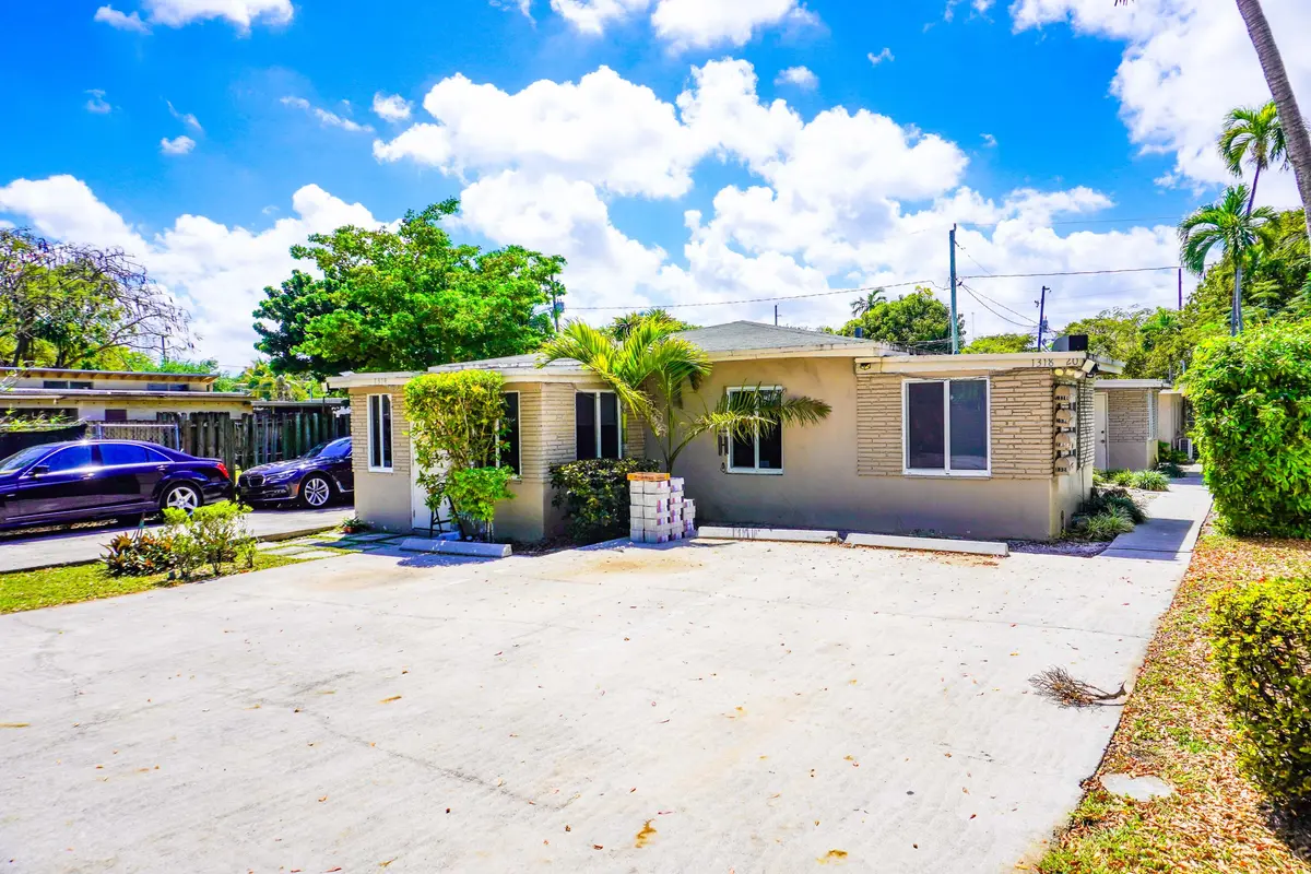 RM109930 at 1314 S 20TH Avenue, Hollywood
