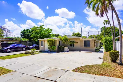 1314 S 20TH Avenue, Hollywood – Quadruplex for sale
