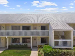 4240 Gator Trace Avenue Unit i, Fort Pierce – Condominium for rent