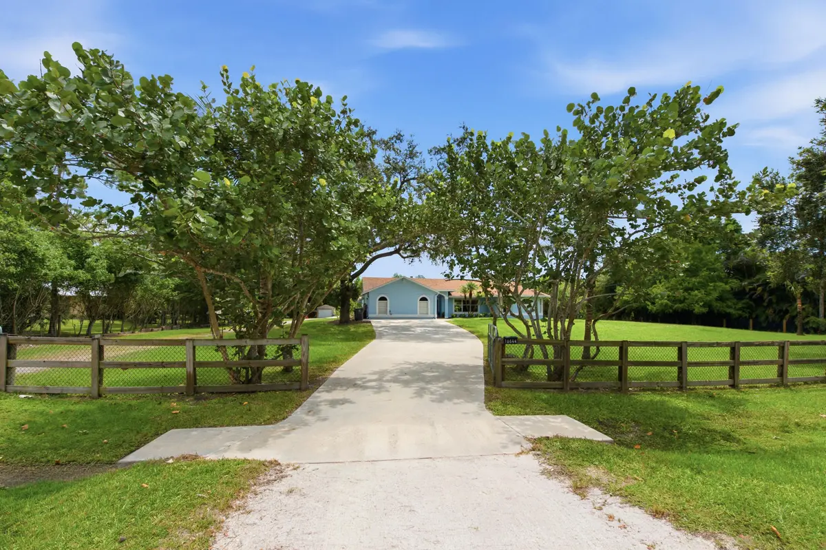 Front entrance at 16644 122nd Drive, Jupiter
