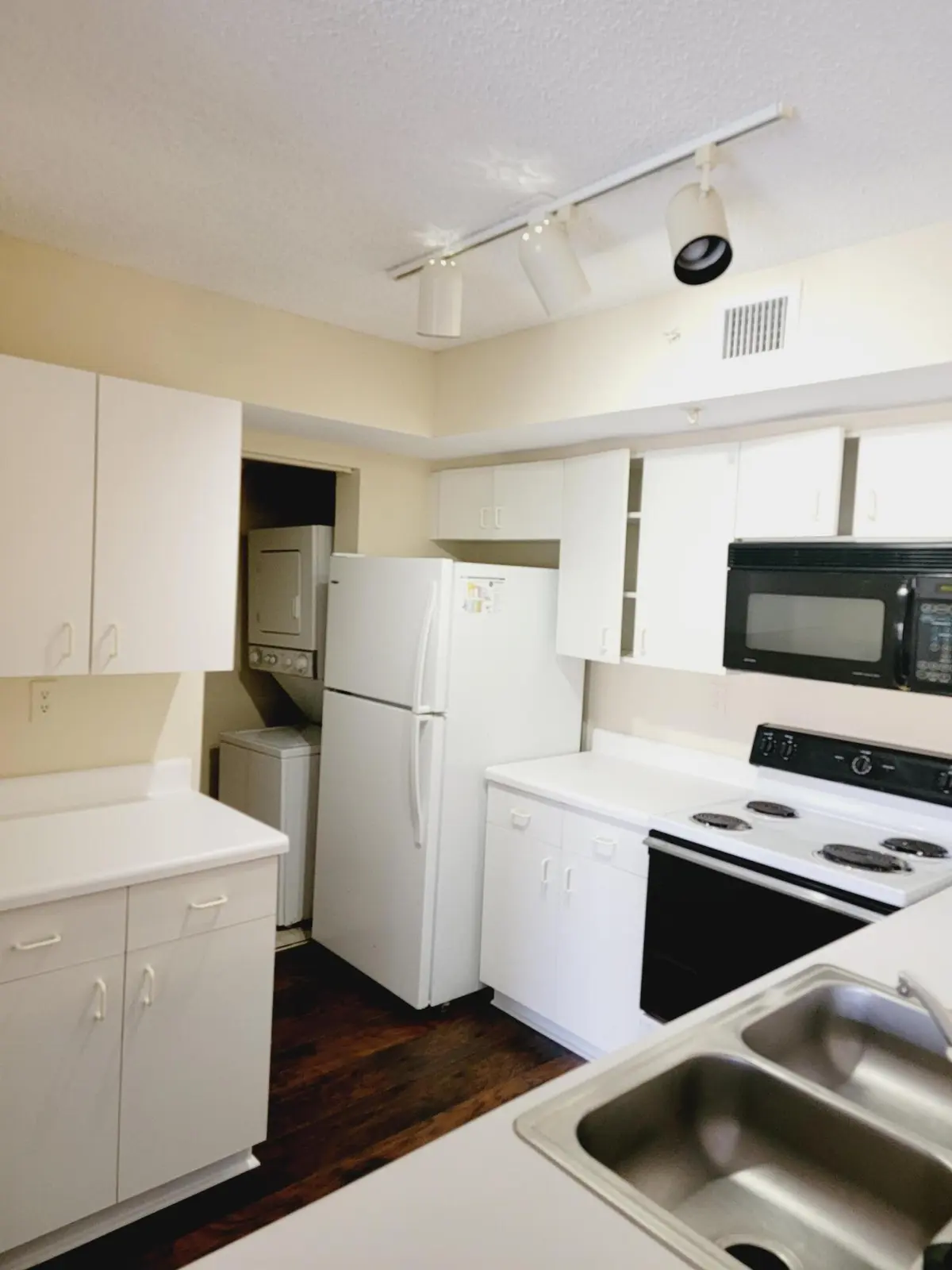 Kitchen at 2640 S University Drive 222, Davie