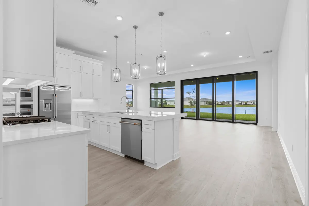 Kitchen at 5080 Rivo Alto Circle, Westlake