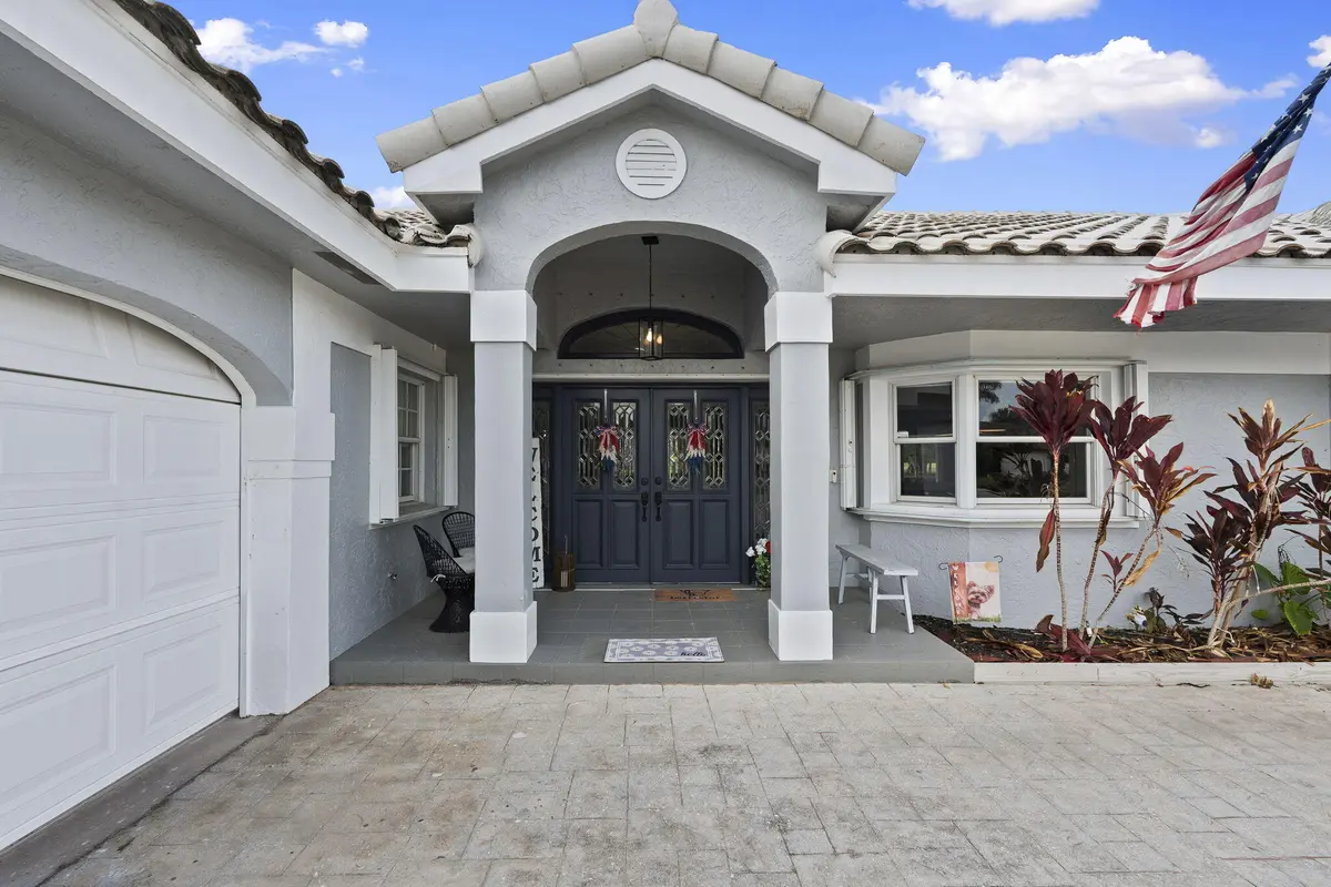 8-web-or-mls-DSC09038 at 118 ELYSIUM Drive, Royal Palm Beach