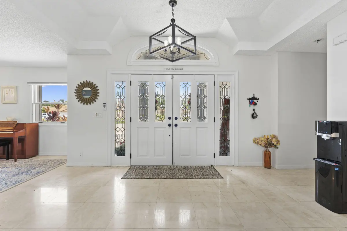 26-web-or-mls-DSC09189 at 118 ELYSIUM Drive, Royal Palm Beach