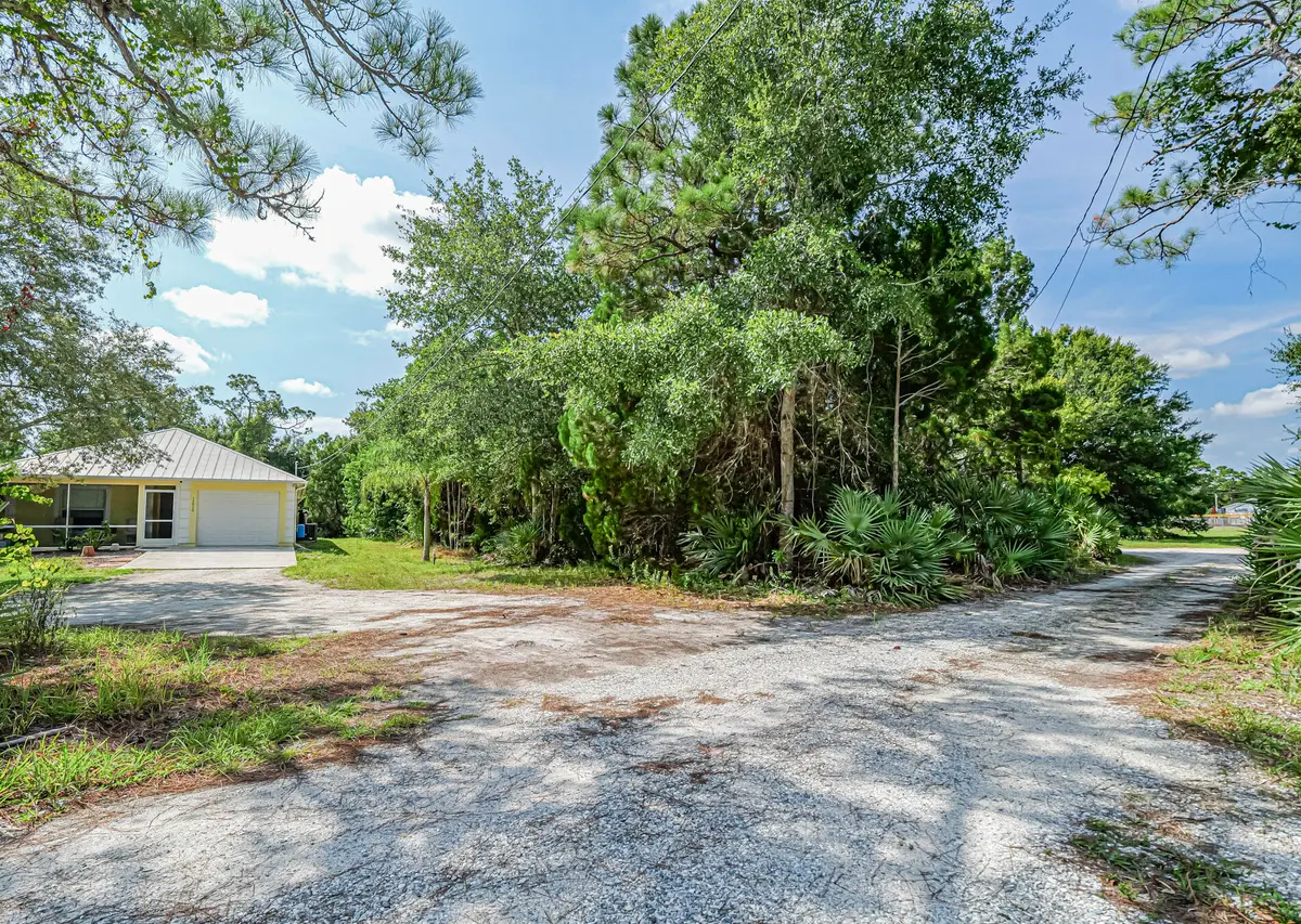 12960 80TH Court, Sebastian, FL – photo 3