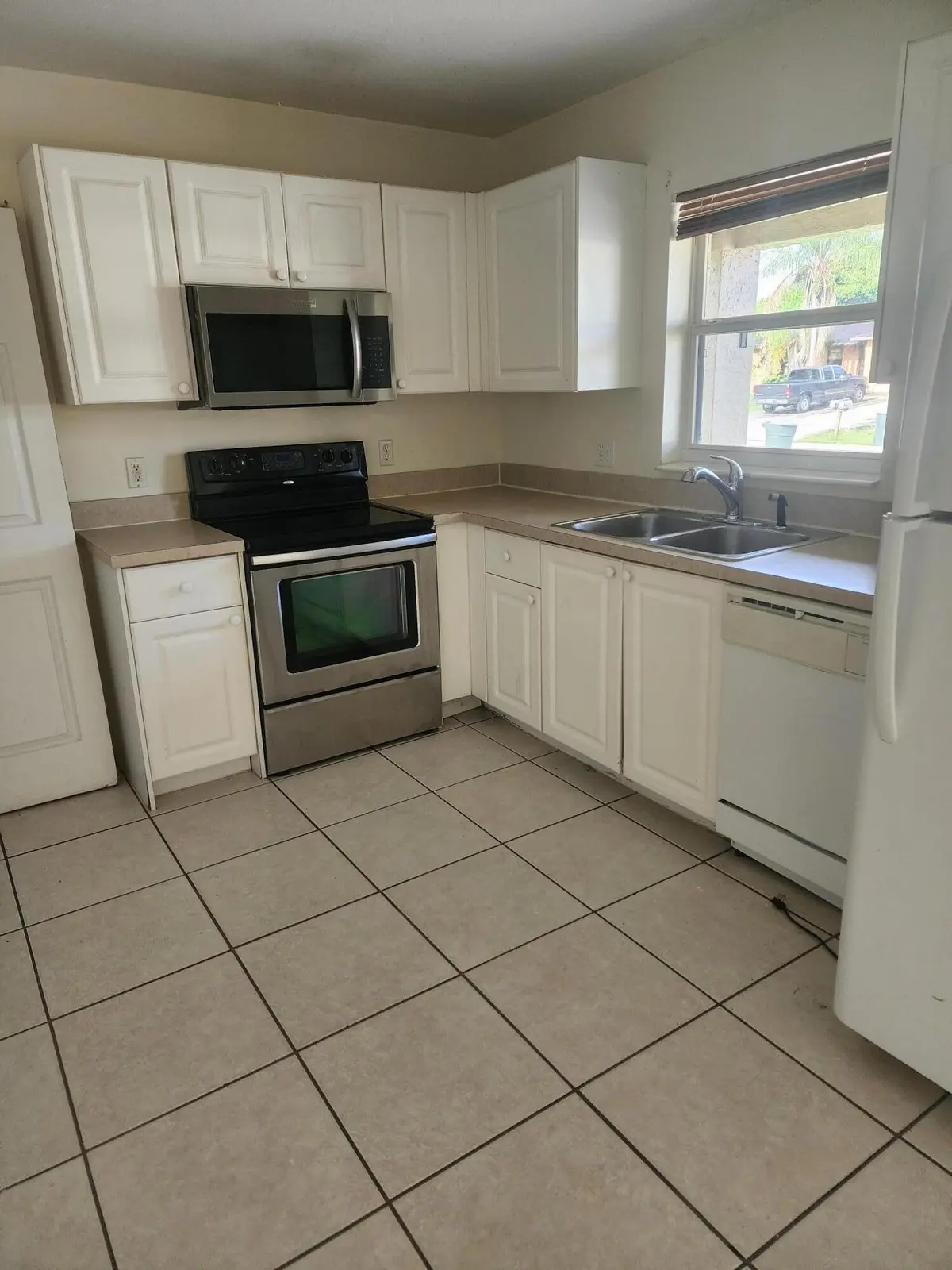 4480 TIMBER RIDGE Lane 4482, Fort Pierce, FL – photo 2