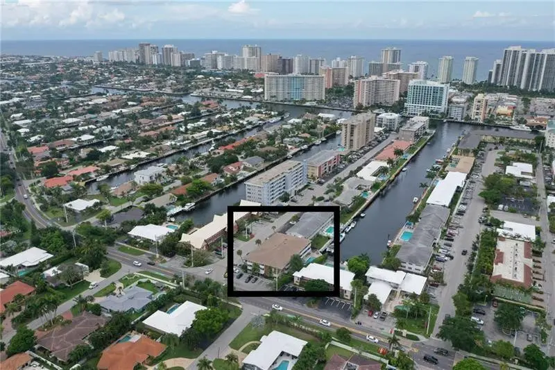 Photo 2 at 3220 Bayview Drive 102, Fort Lauderdale