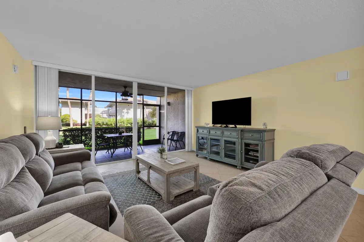 2400 S Ocean Drive 2215 at 2400 S Ocean Drive 2215, Fort Pierce