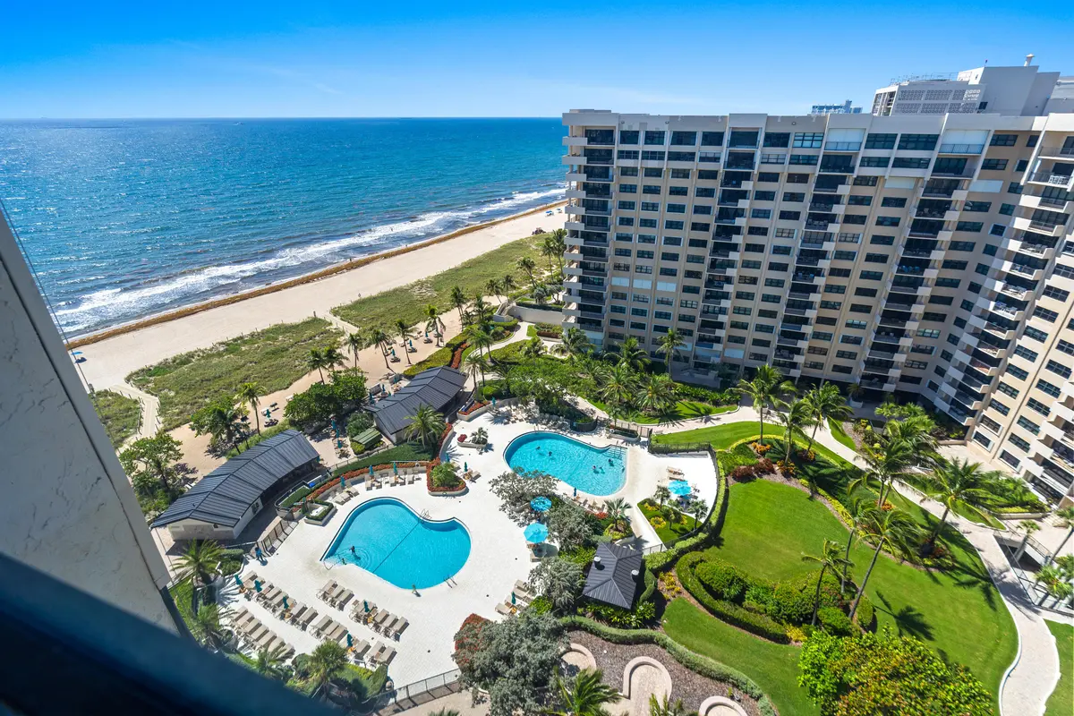 B & C Pools at 5000 N Ocean Boulevard 1707, Lauderdale-By-The-Sea